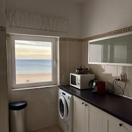 Apartment Mar No Horizonte - Seafront 2br With Balcony And Garage *