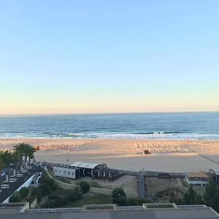 Mar No Horizonte - Seafront 2br With Balcony And Garage