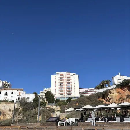 Mar No Horizonte - Seafront 2br With Balcony And Garage Apartment *